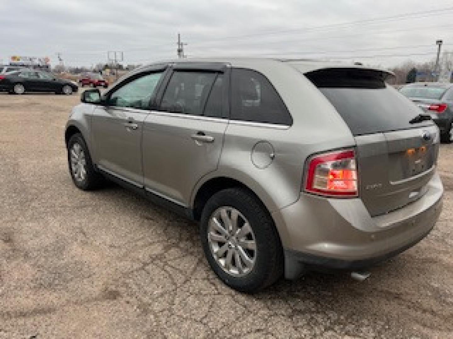 2008 GRAY FORD EDGE LIMITED (2FMDK49C08B) with an 3.5L engine, Automatic transmission, located at 17255 hwy 65 NE, Ham Lake, MN, 55304, 0.000000, 0.000000 - Photo#2